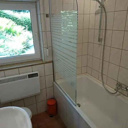 With 3 Bedrooms * Schleusingen